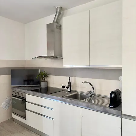 Dolcevitafirenze - Wi-fi, Tv, River, 15 Mins From Centre Apartment *